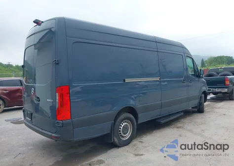 2019 Mercedes-Benz Sprinter 2500 High Roof V6 из США, поврежденный, VIN WD4PF1CD1KP149776